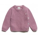 puri organic - Bio Baby Krausstrick Wickeljacke mit Perlmutt-Knöpfen, Baumwolle/Seide, pflaume