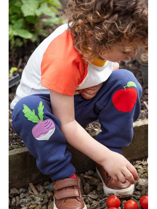 frugi - Bio Kinder Sweathose "Character" mit Rüben/Apfel-Patches