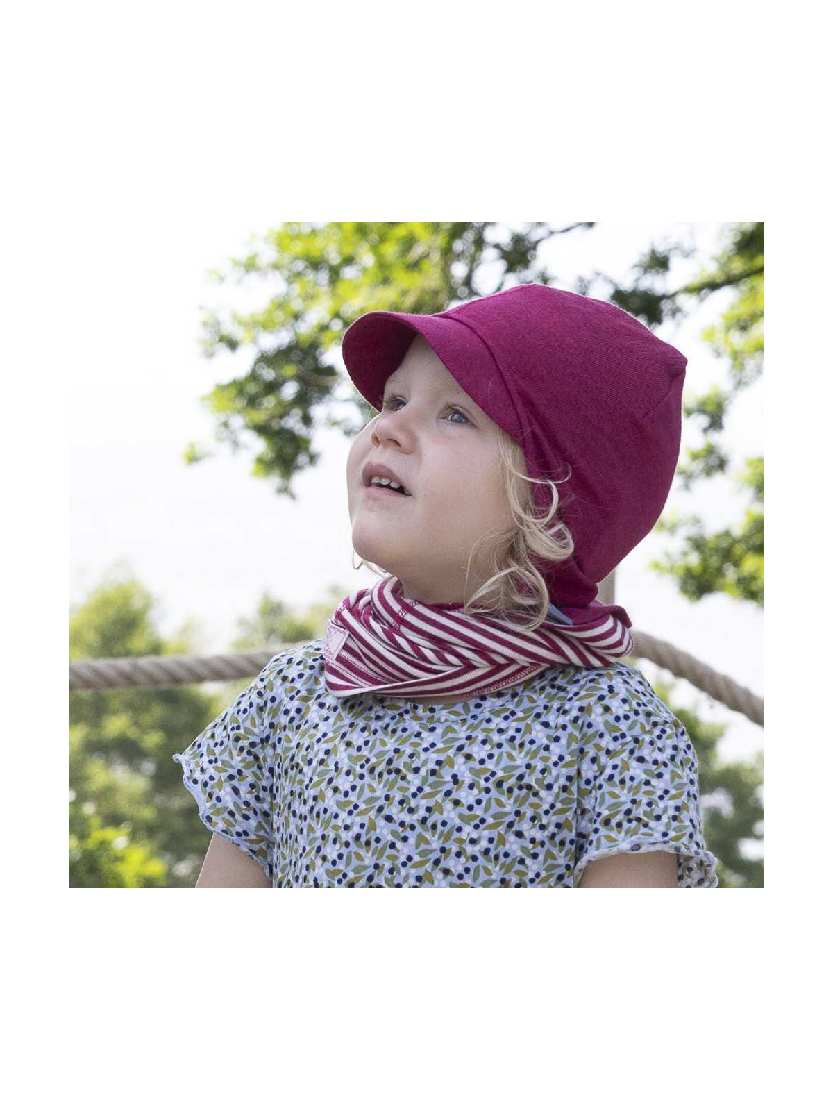 PICKAPOOH - Bio Kinder Mütze "PICKAPOOH-Sunny" mit Nackenschutz, Wolle/Seide, granita