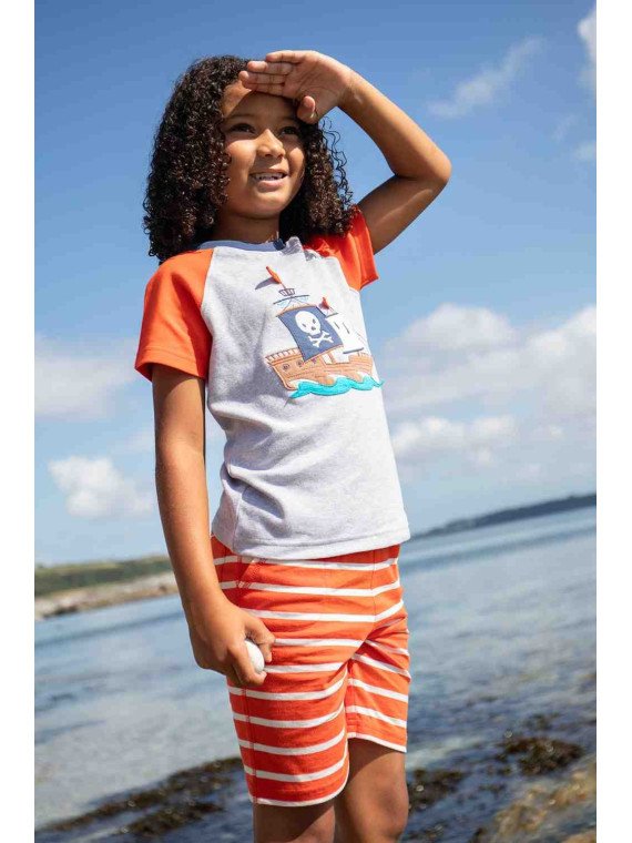 frugi - Bio Kinder T-Shirt "Frugi-Renny" mit Piratenschiff-Applikation