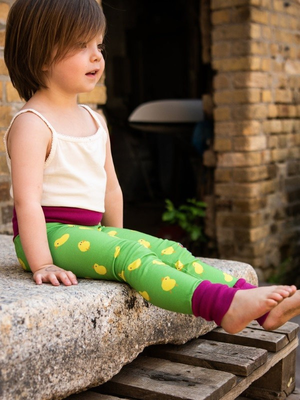 merle kids - Bio Kinder Leggings mit Küken-Motiv