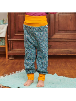 Cheeky Apple - Bio Kinder Wende Jerseyhose, blau und Blumen-Allover